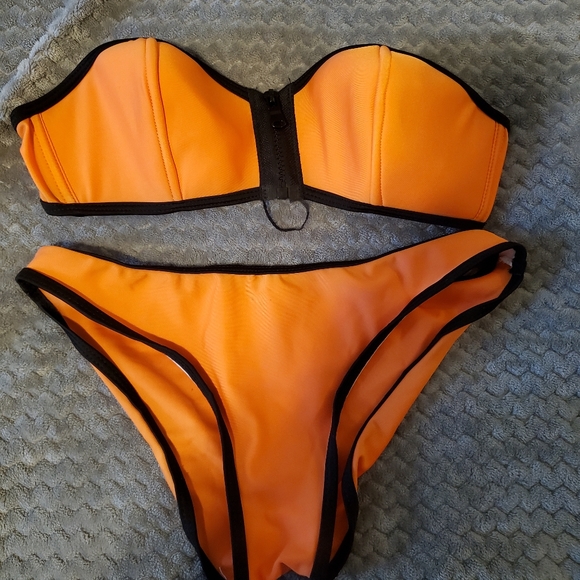 Neon Orange Strapless Bikini Sz 6-8/M - Picture 4 of 4
